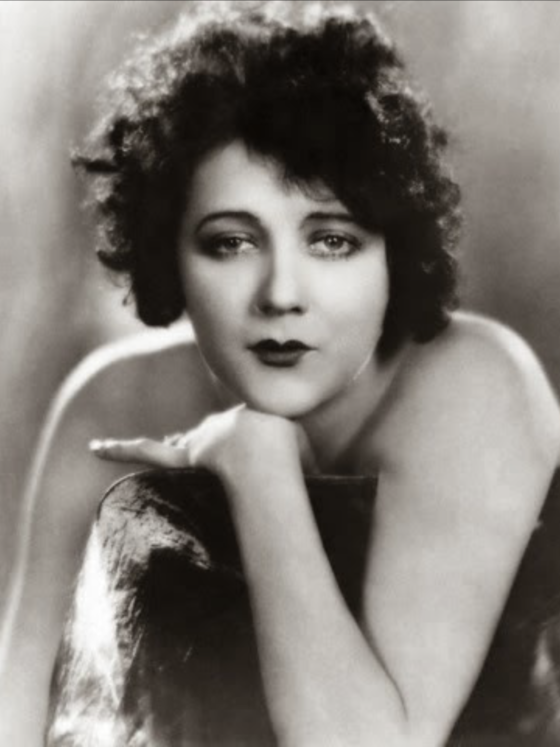 Barbara La Marr, 1923 – Bygonely