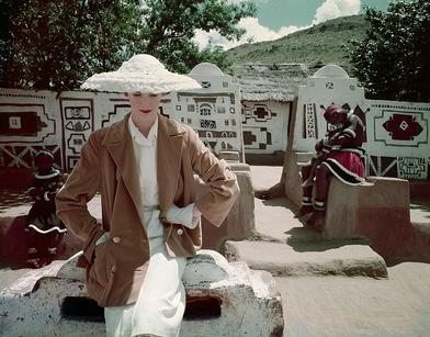 Impressioni Fotografiche: Wenda Parkinson Wife, 1951: Norman Parkinson