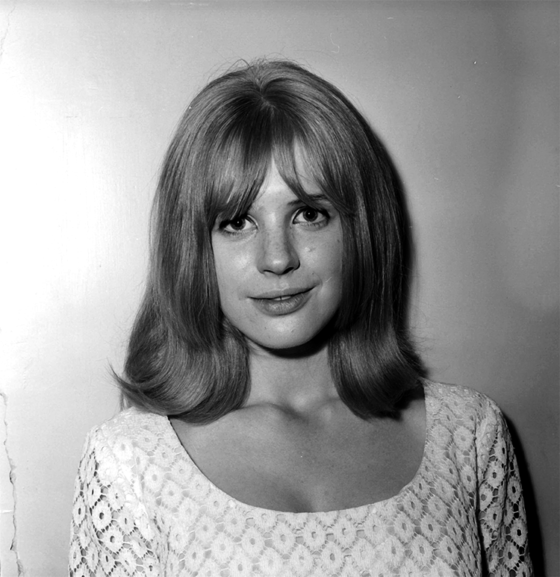 50 Photos Of Marianne Faithfull In The 1960s That Give A Rare Insight Into Her Life 