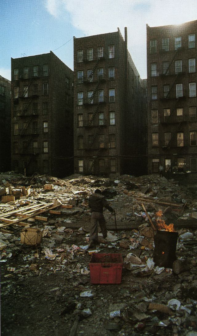 Harlem from the ground, photographed by Bernard Herrmann, 1977