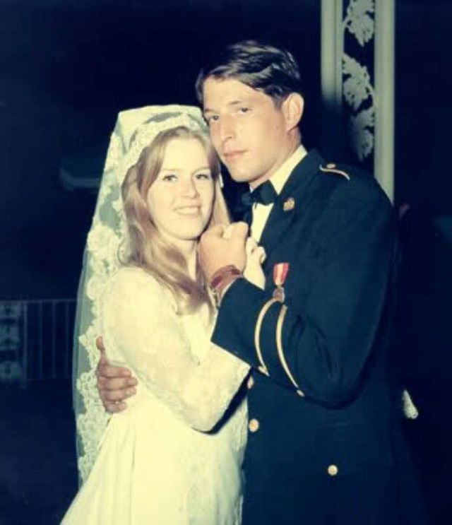 Tipper and Al Gore on their wedding day, May 1975