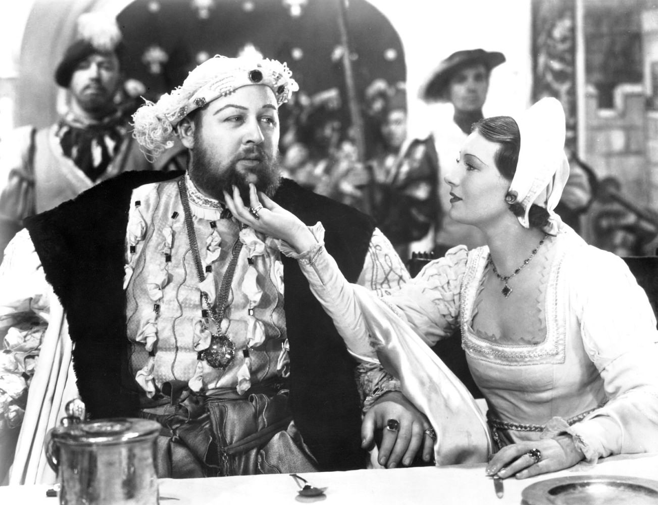 Charles Laughton and Binnie Barnes in The private life of Henry VIII, 1933