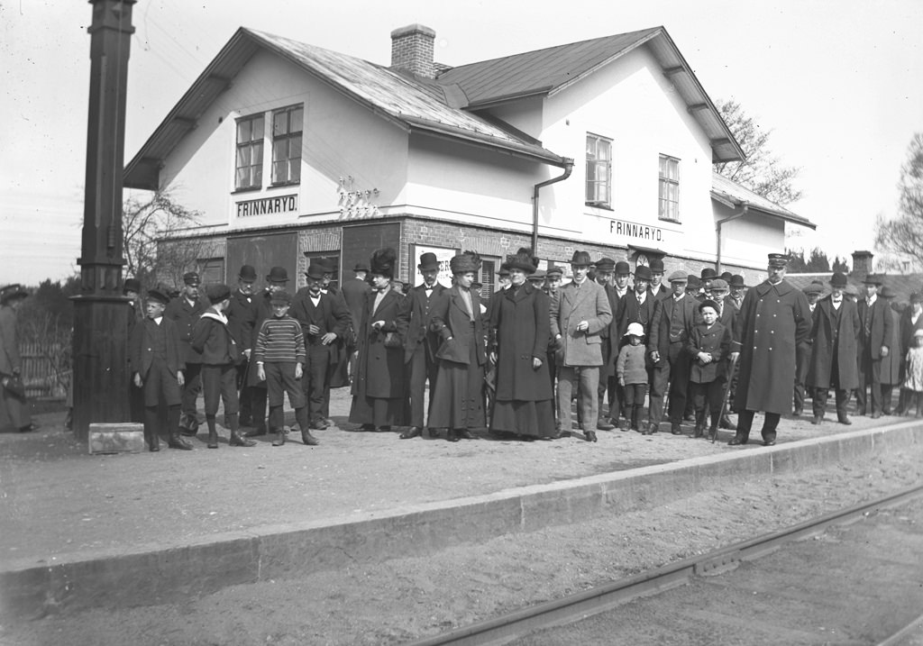 Frinnaryd station in 1913.