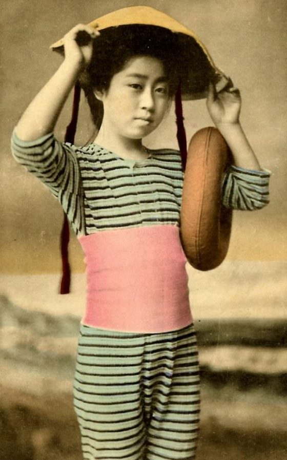 Japanese Bathing Beauties Colorized Photos Of Young Geisha And Maiko Girls In Bathing Suits 