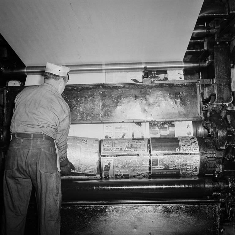 Plates are loaded into the presses.