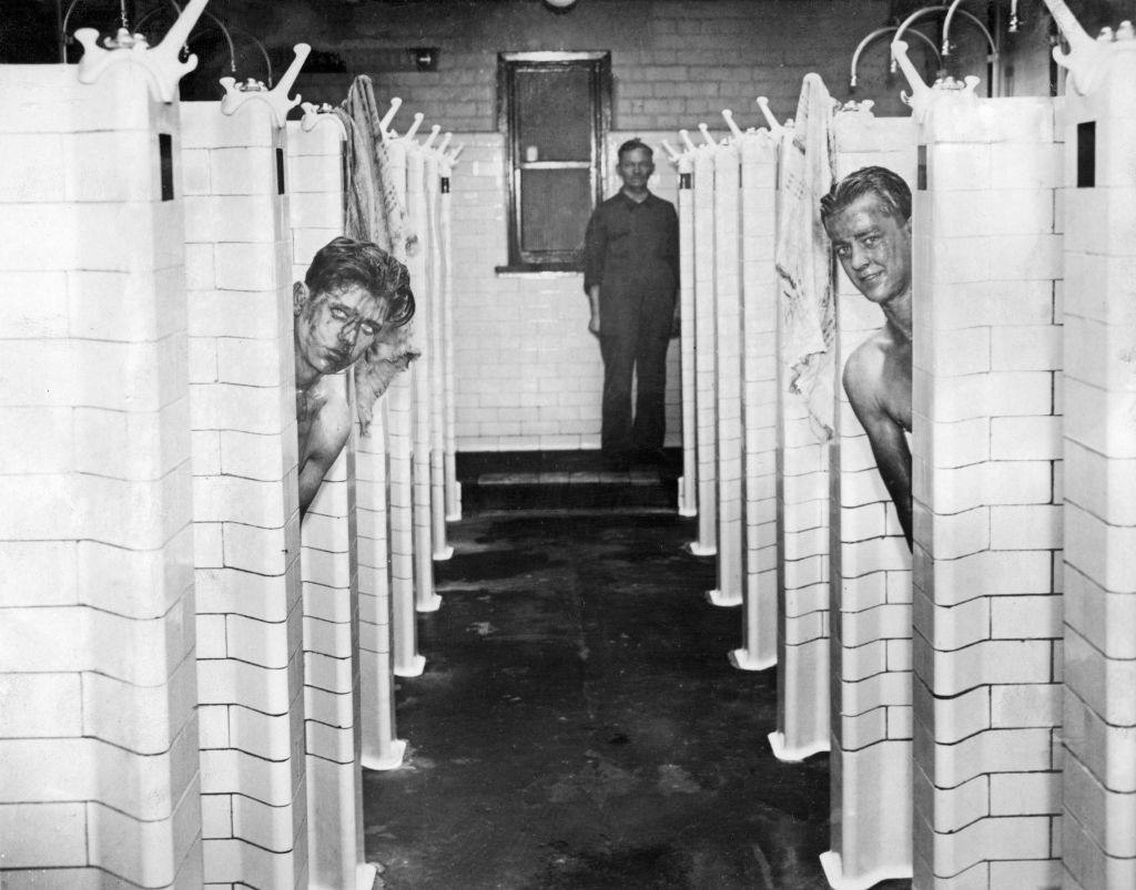 Pit-head bathes at the Hamstead Colliery in Hamstead, South Staffordshire, 24th August 1937.