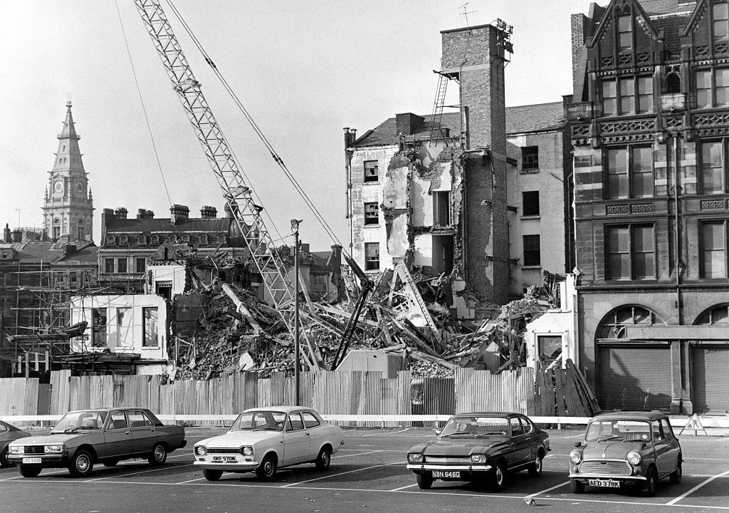 Stork hotel demolition, Queen Square, Liverpool, 1976.