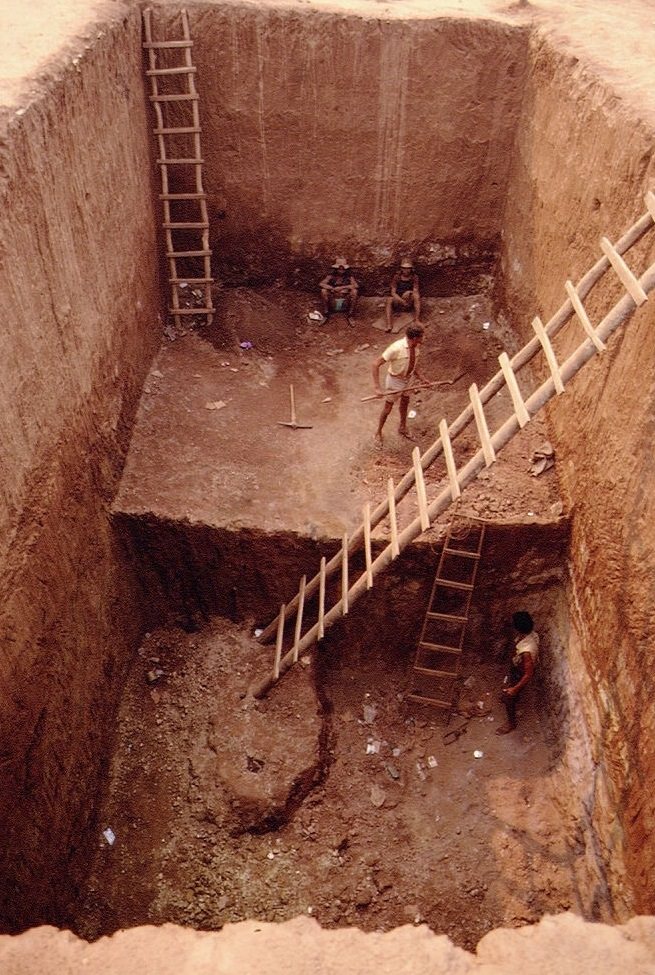 Workers digging for the gold in Serra Pelada Gold Mine.