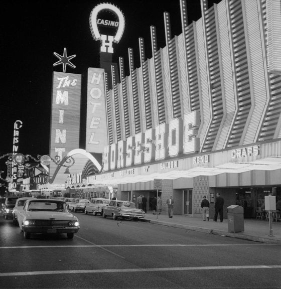 Cool Vintage Photos Of 1960s Las Vegas Offering A Glimpse Into Everyday 