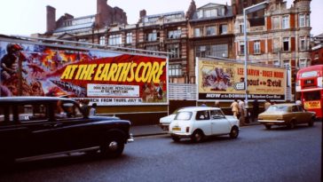 London In 1976: Fascinating Vintage Photos Capturing Street Scenes And Life