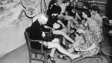 Women Painted stockings during WWII