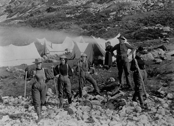 Alaska in the Late-19th Century: Stunning Historical Photos Show What ...