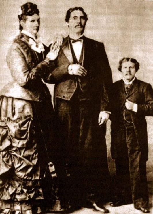 The Giants Of Seville: Anna Haining Swan And Martin Van Buren Bates ...