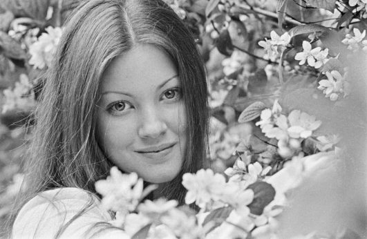 Lynne Frederick: Life Story and Glamorous Photos of the Most Beautiful ...