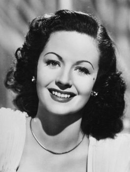 Margaret Lockwood: Life Story and Gorgeous Photos of Britain's Most ...