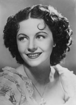Margaret Lockwood: Life Story and Gorgeous Photos of Britain's Most ...