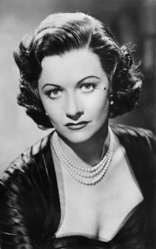 Margaret Lockwood: Life Story and Gorgeous Photos of Britain's Most ...