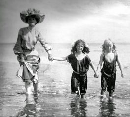 Fascinating Historical Photos of Swimwear Styles from the Victorian Era