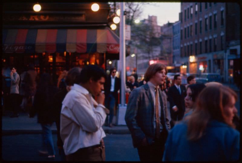 Le Figaro Cafe, May 1966