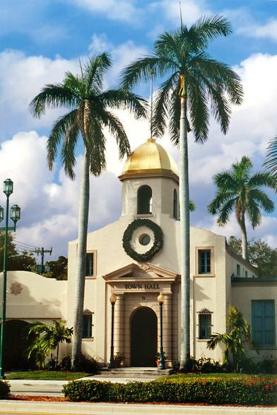 Town center mall in Boca Raton, Florida. Built in 1980 : r/80sdesign