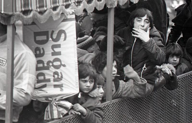 Children in trolley in North End Christmas Parade