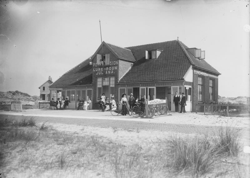 Pension-Lunchroom "Juliana" on the Zeeweg, 1914