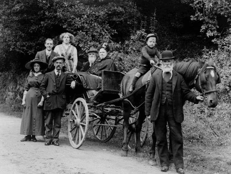 Rare Historical Photos of Rural Life Around the Cilgerran District of Dyfed, West Wales in the early 1900s