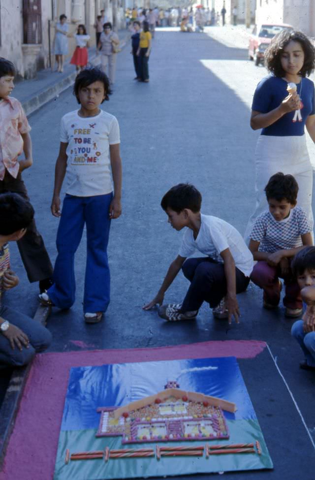 Easter celebrations, Sonsonate, 1977