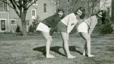 Teenage Girls enjoying 1940s