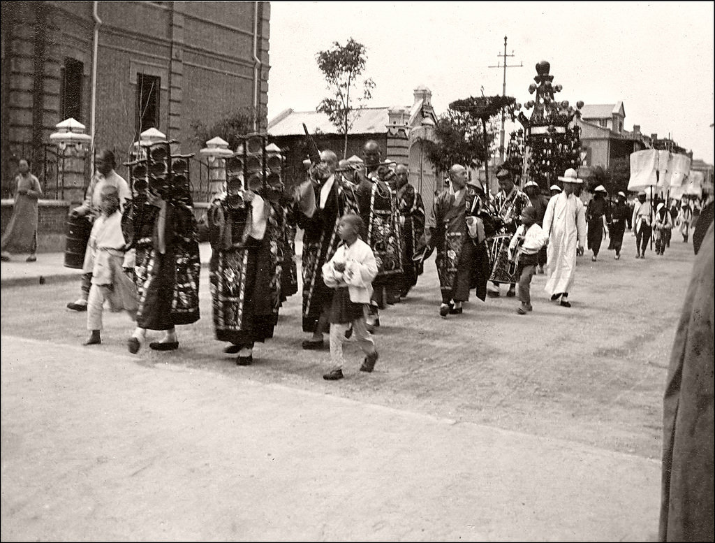 Fascinating Historical Photos of China in the 1930s that Offer a Glimpse into Everyday Life