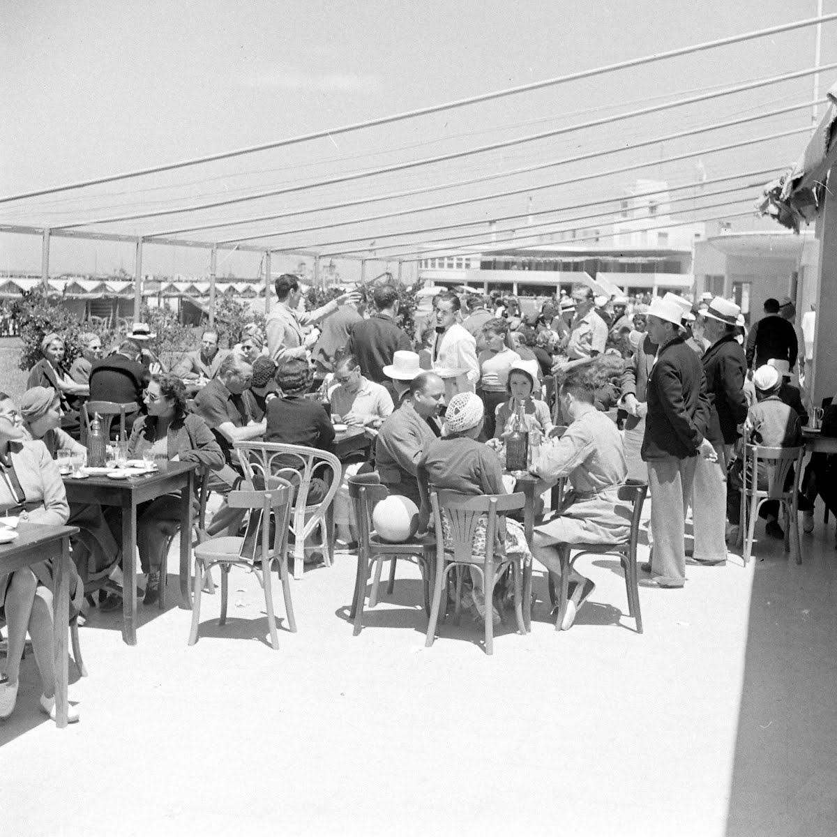 What Mar del Plata, Argentina looked like in the 1940s, Through Fascinating Historical Photos