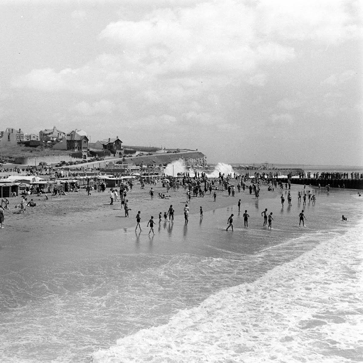 What Mar del Plata, Argentina looked like in the 1940s, Through Fascinating Historical Photos