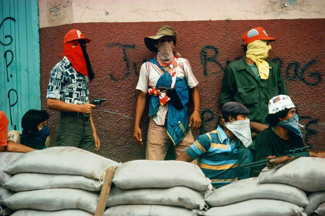 Muchachos await the counterattack by the National Guard, Matagapla, 1970s