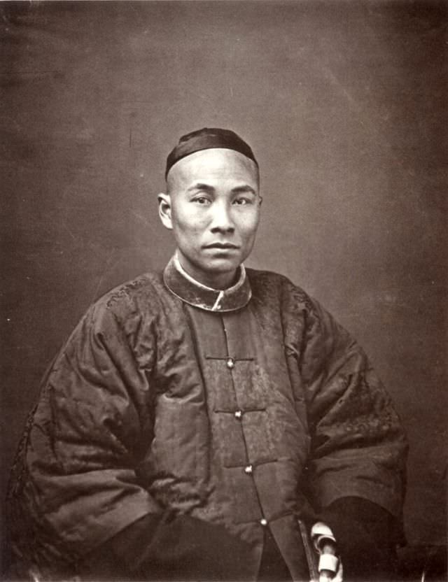 Tradesman, Hankow, 1861