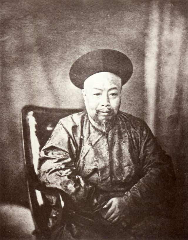 Rare Historical Photos of Chinese People from the Qing Dynasty, 1860s