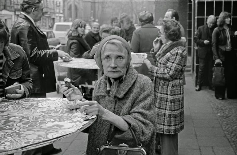 Life in East Berlin during the 1970s and 1980s Through the Lens of Bernd Heyden