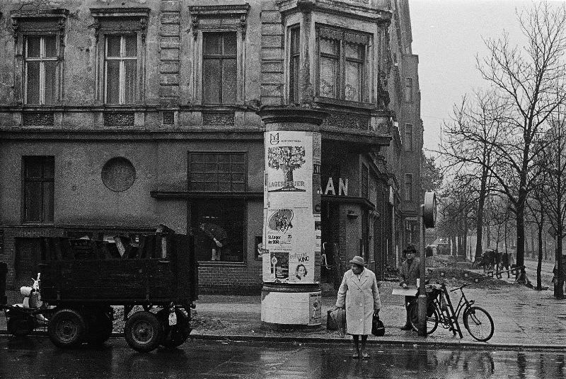 Life in East Berlin during the 1970s and 1980s Through the Lens of Bernd Heyden