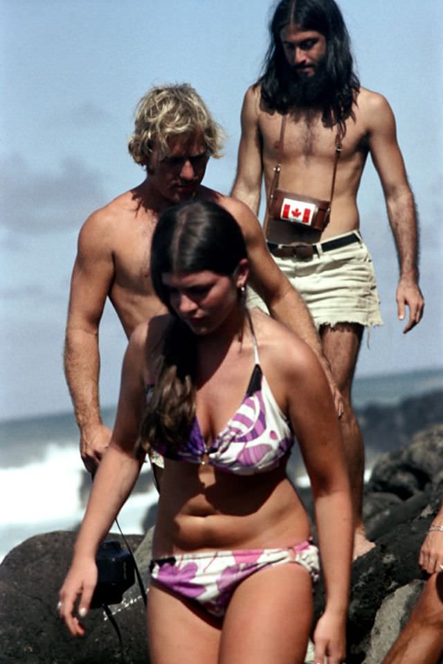 Fabulous Photos of Young Hawaiian Girls from the 1970s