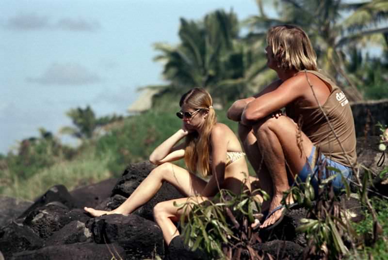 Fabulous Photos of Young Hawaiian Girls from the 1970s