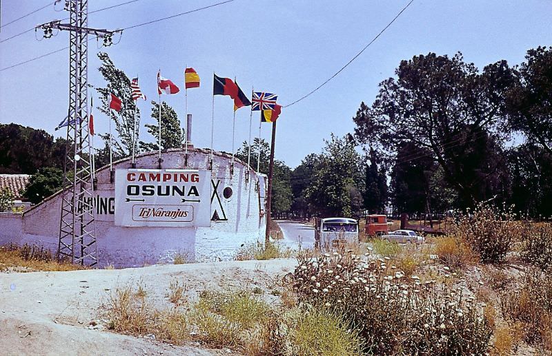 Street Life of Madrid, Spain in the 1970s Through These Fascinating Photos