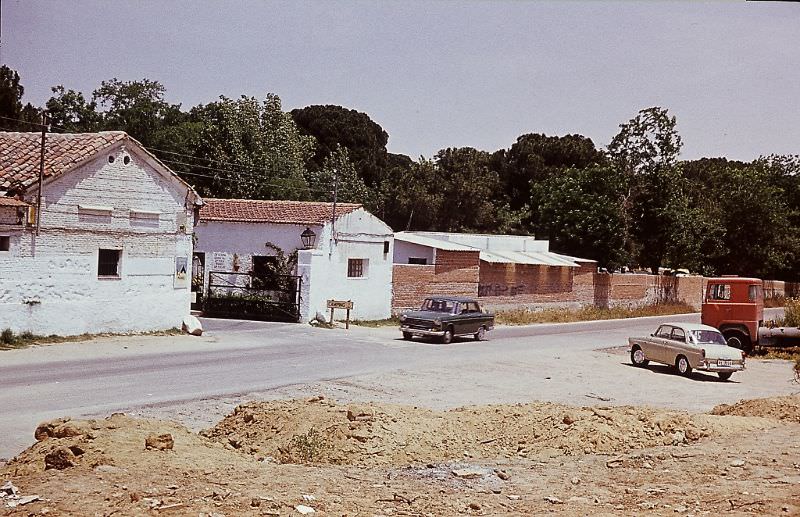 Street Life of Madrid, Spain in the 1970s Through These Fascinating Photos