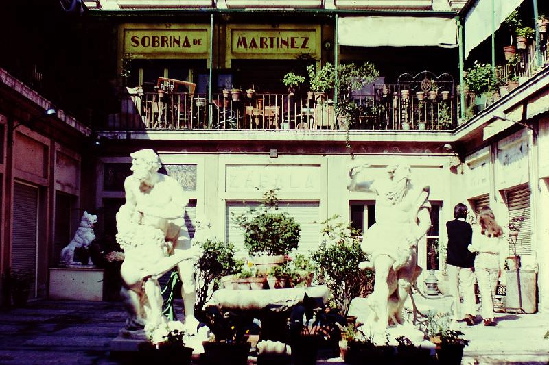 Street Life of Madrid, Spain in the 1970s Through These Fascinating Photos