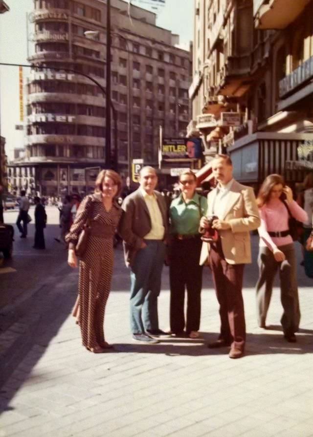 Street Life of Madrid, Spain in the 1970s Through These Fascinating Photos