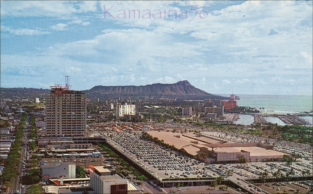 Honolulu's 1959 Ala Moana Shopping Center seen from above the intersection of Kapiolani Blvd and Piikoi Street, 1960