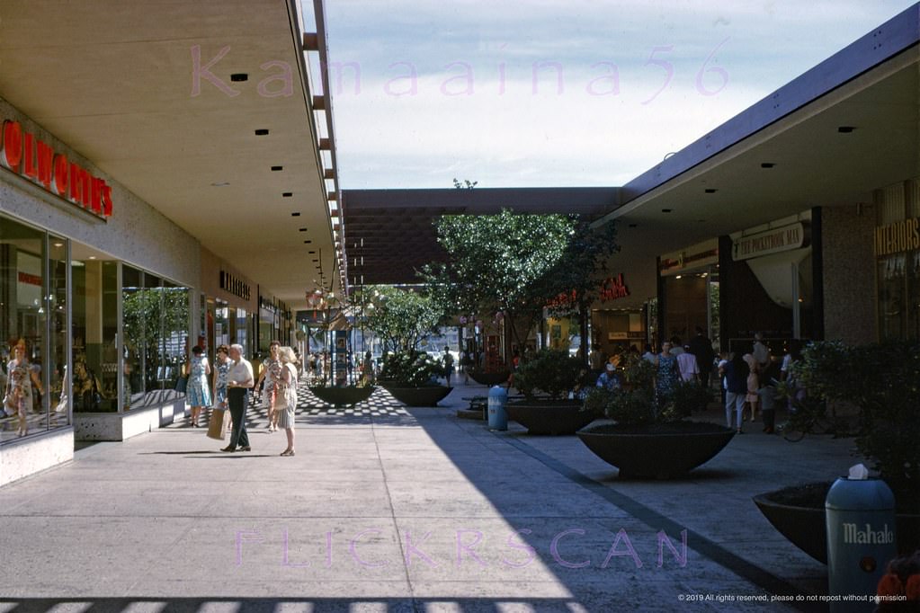 Honolulu’s 1959 Ala Moana Shopping Center looking Diamond Head (more or less east) along the interior of the upper level, 1963