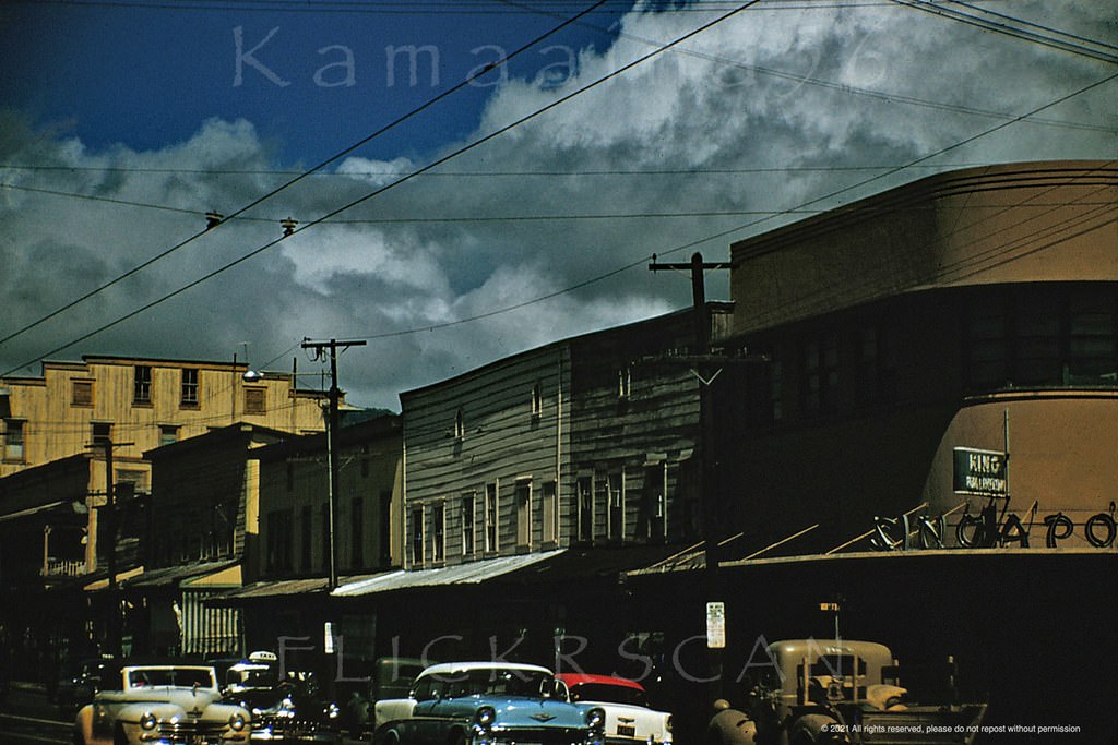 Aala Triangle Old Honolulu, 1956