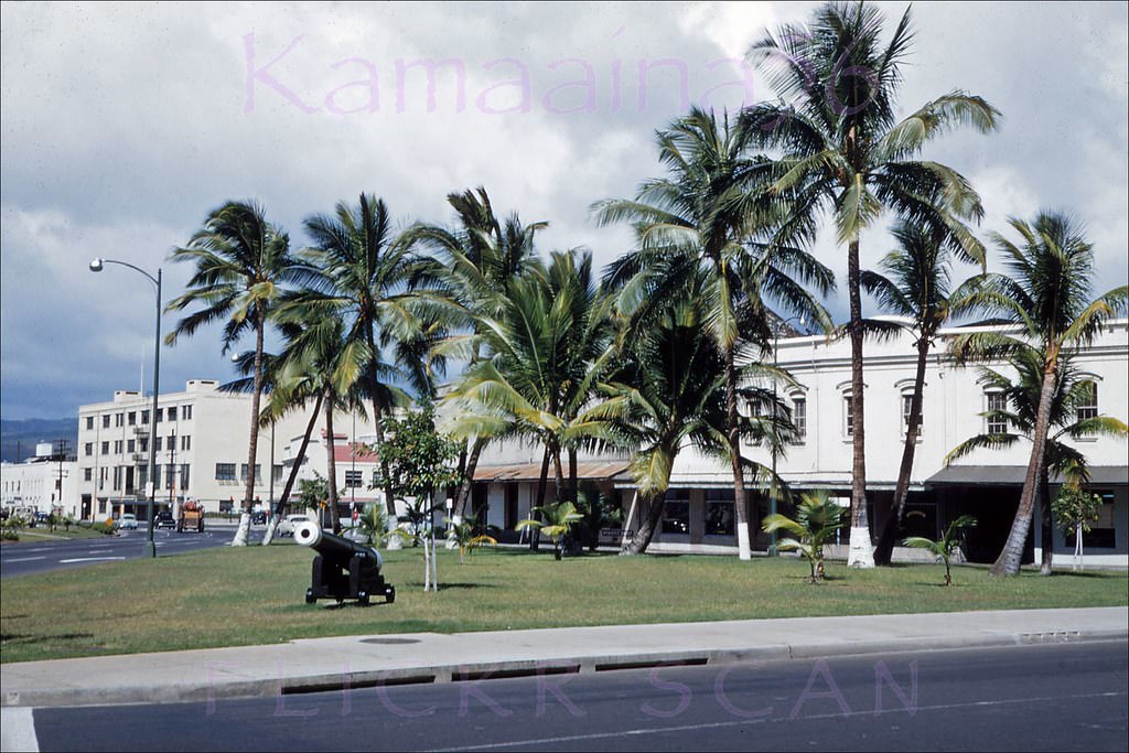 Walker Park Fort St Honolulu, 1953.