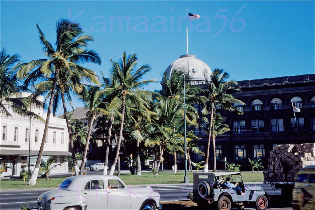 Nimitz Hwy Amfac Honolulu, 1953.