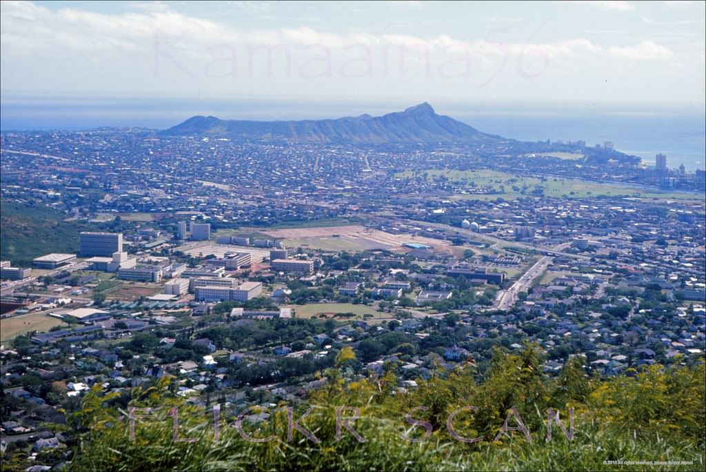 UH Manoa Birdseye Honolulu, 1960s