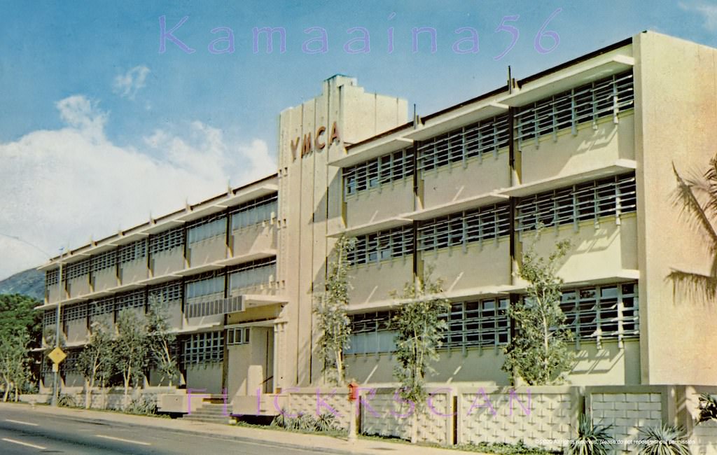 On Pali Highway at Vineyard, built 1963 and still there today looking much the same, 1960s